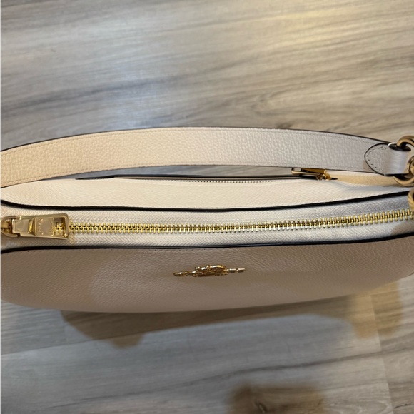 Coach Teri Hobo Bag - Picture 5 of 8